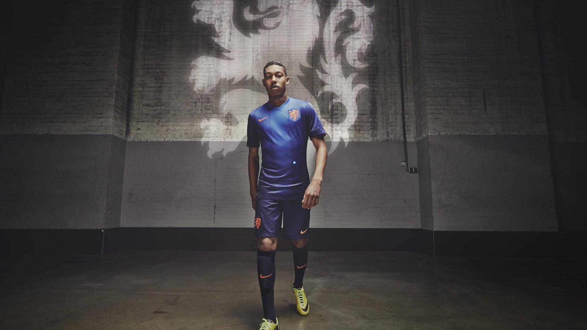 拜仁后防震荡，金玟哉今夏或转会离队，德媒称俱乐部态度开放